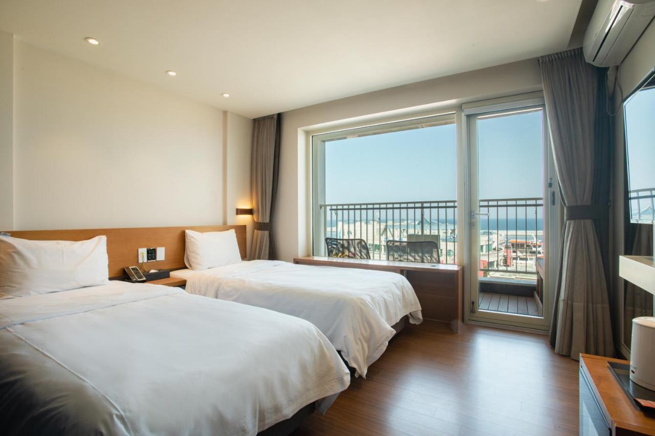 Winners Hotel Каннин Екстер'єр фото