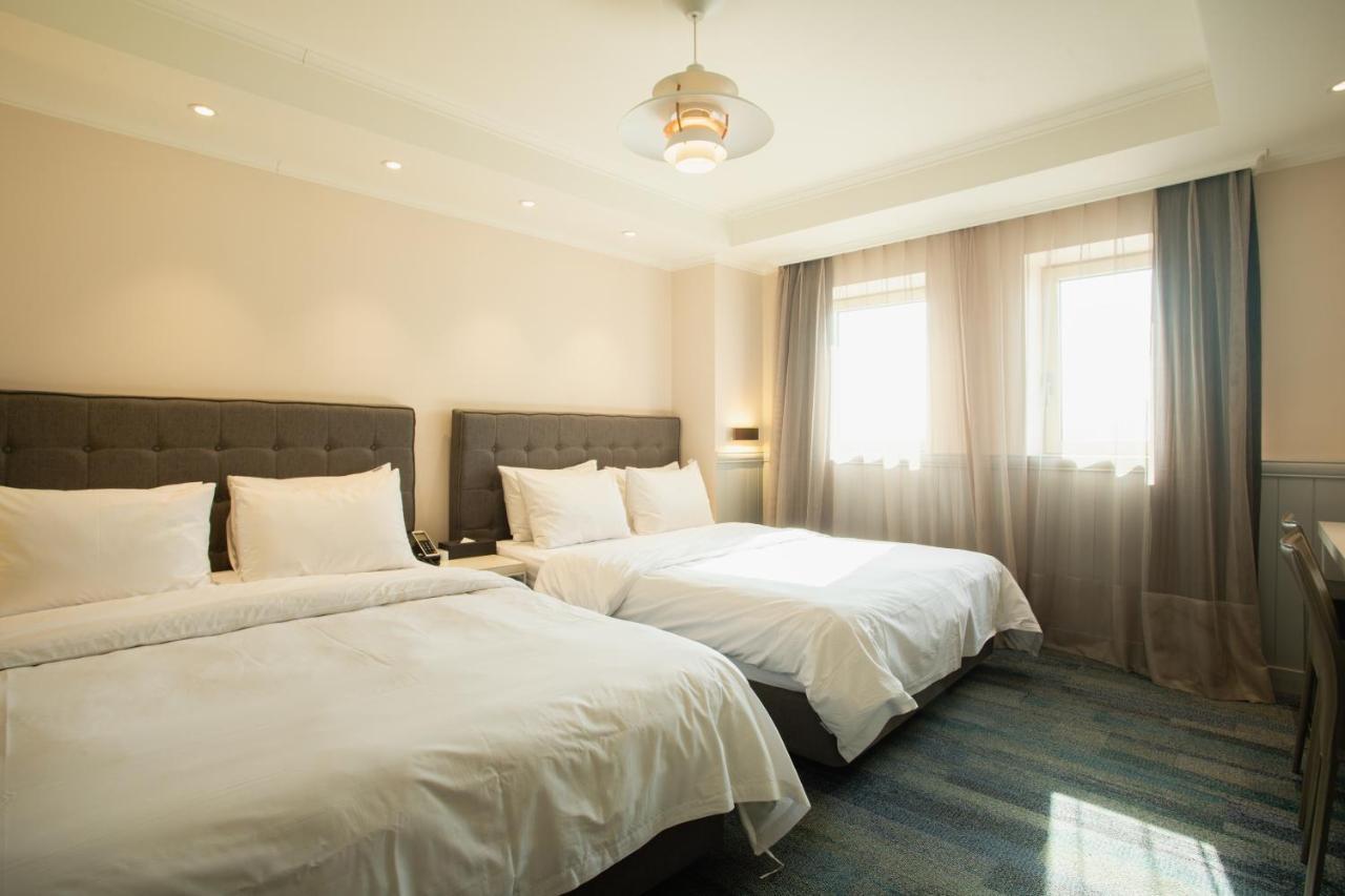 Winners Hotel Каннин Екстер'єр фото