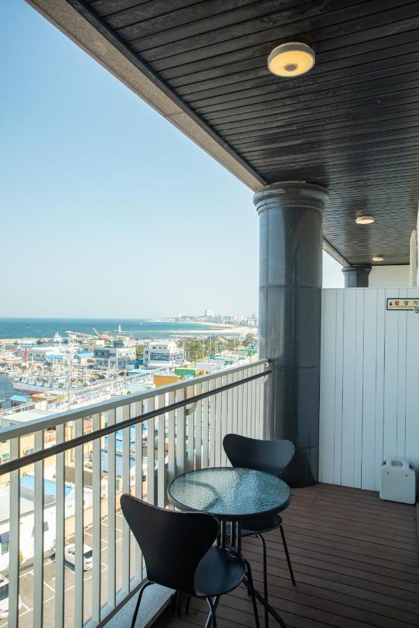 Winners Hotel Каннин Екстер'єр фото